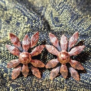 RENOIR Clip-on Earrings Bronze Floral Vintage